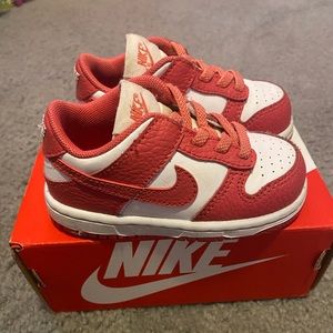 Nike Dunks
